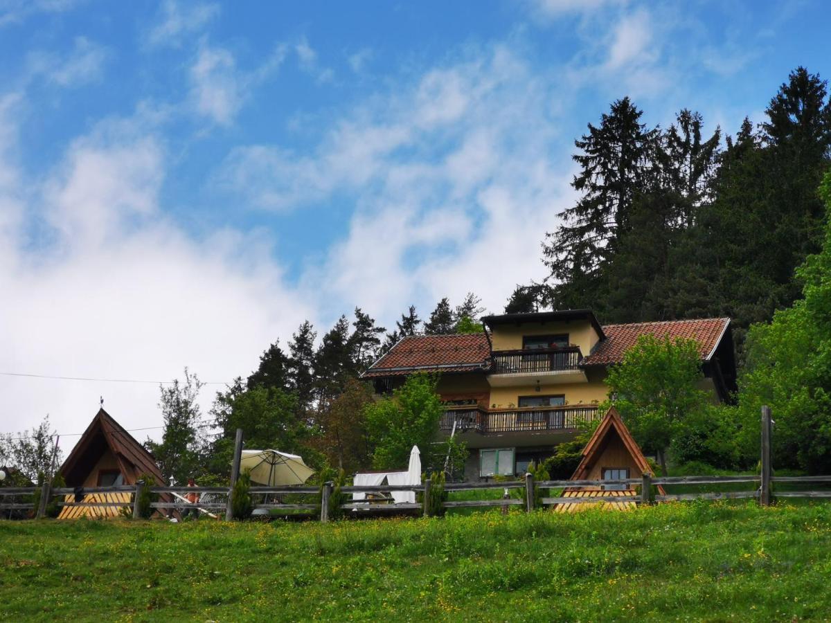 Glamping Mm Hotel Muta Exterior photo